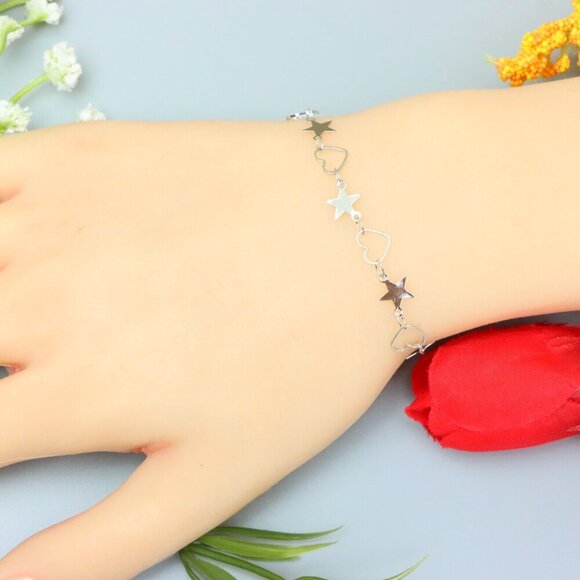 "Elegant & Trendy Bracelet, A Perfect Gift for Women, Thoughtful , EVCH1773 - Picture 3 of 10